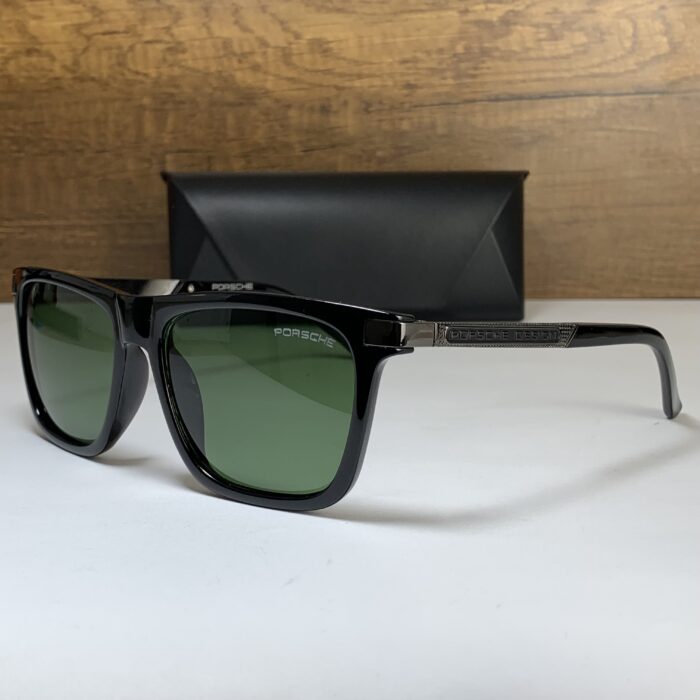 PORSHE EN  2018-107 VERRE
